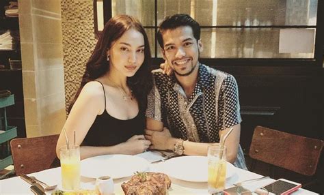 Download lagu mp3, video mp4, lirik, dan video clip. "Status kami masih sah... kebenaran akan terbukti satu ...