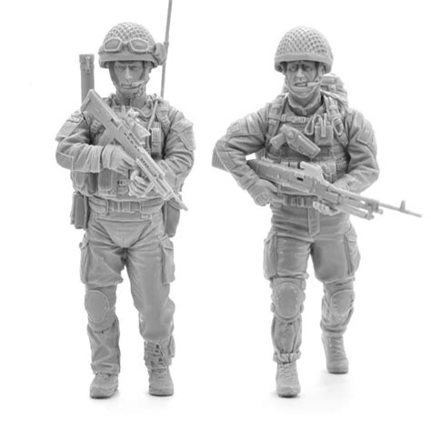 135 Scale Ww2 British Infantry 2 People Wwii Miniatures Resin Model