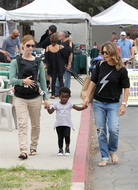 Vidéo Jillian Michaels et Heidi Rhoades ainsi que leurs deux enfants