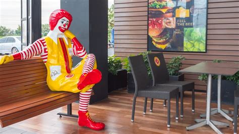 The Reason McDonald’s Is Trying To Reopen Its Dining Rooms