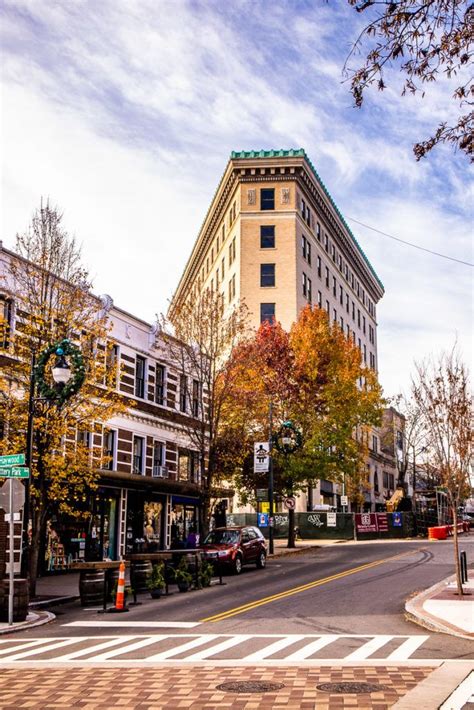 48 Hours Of Cool Things To Do In Downtown Asheville Nc Ashville North Carolina Ashville Nc