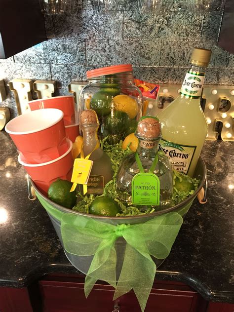 Liquor Gift Basket Ideas. Alcohol & Liquor Gifts, Gift ...