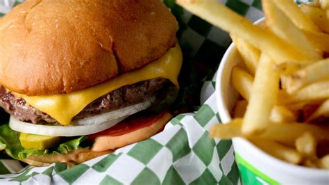 #wahlburgers subscribe for more wahlburgers: Wahlburgers to open in Pittsburgh this year - Pittsburgh ...