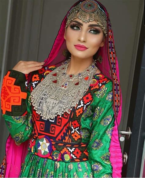 Afghan Clothes Afghan Dresses Traditional Outfits Traditional Design Lehnga Saree Esra