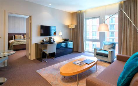 Well connected apartments including a range of amenities including gym, pool and sauna. Radisson New Providence Wharf, | Book on TravelStay.com