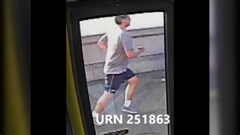 police hunt man who knocked woman in front of london bus houston style magazine urban weekly
