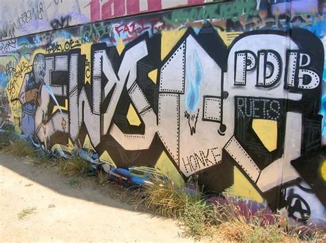 Ewsoe Pdb Losangeles Graffiti Yard Art The Graff Welder A Syn Flickr