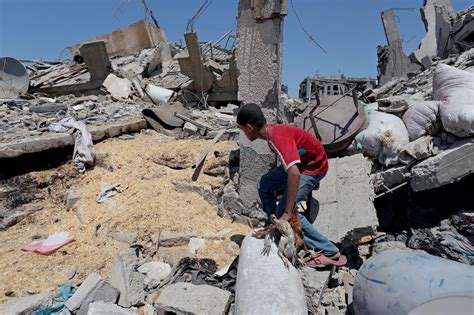 Month Long War In Gaza Has Left A Humanitarian And Environmental Crisis