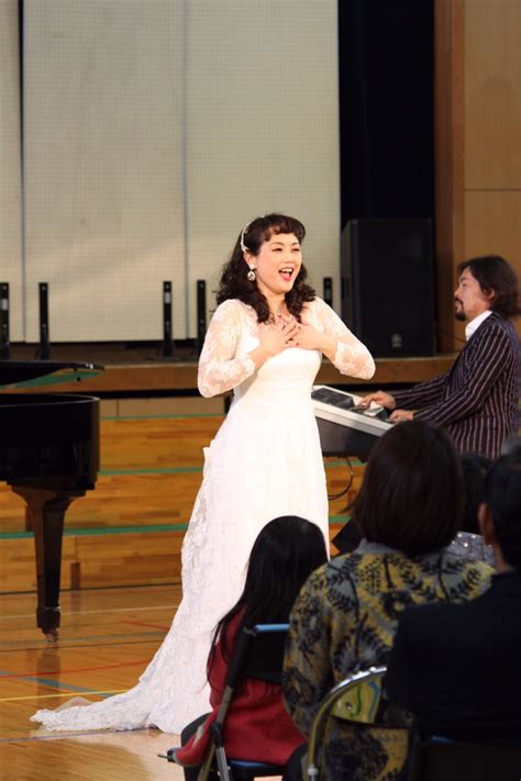 小学校でのコンサート ソプラノ歌手 宗田舞子