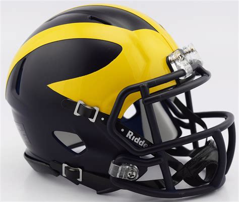 Michigan Wolverines Football Traditions And Retired Jersey Numbers