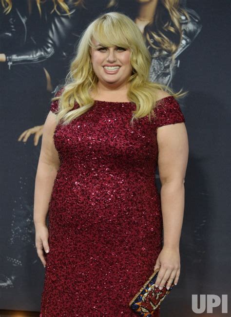 Photo Rebel Wilson Attends The Pitch Perfect Premiere In Los Angeles Lap Upi Com