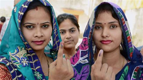 Gujarat Elections 2017 Voting On For First Phase 10 Facts You Must Know Gujarat News Zee News
