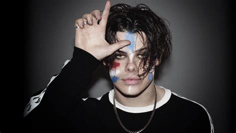 Yungblud Shares Angsty Acoustic Version Of Loner Iheart