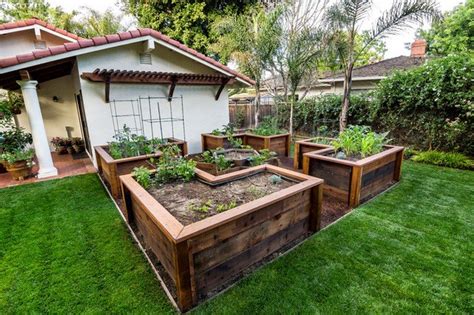 Gardensalive.com has been visited by 10k+ users in the past month DIY Easy Access Raised Garden Bed | The Owner-Builder Network