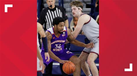 This guy absolutely exudes boomer dad vibes with his white socks all jacked up to his. Larry Owens thankful for his new friendship with Gonzaga's Drew Timme | krem.com