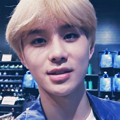 Spin off captain © chooo_™ since 280919. 🍁.┊NCT127 ─ Jungwoo Doyoung #aesthetic #uwu #boyfriend # ...