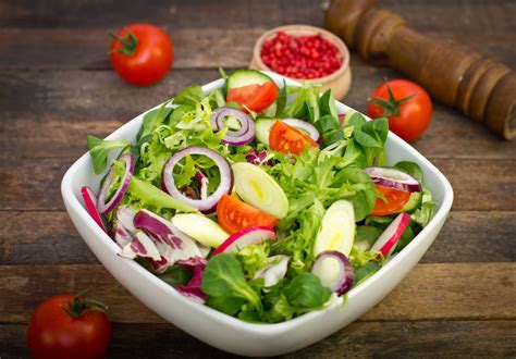 How To Make A Salad At Home Good Food For A Good Life Ejournalz