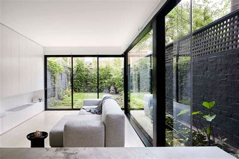 The yarra wall light is available with the following options: South Yarra Townhouse - Sustainability Awards - Building a ...