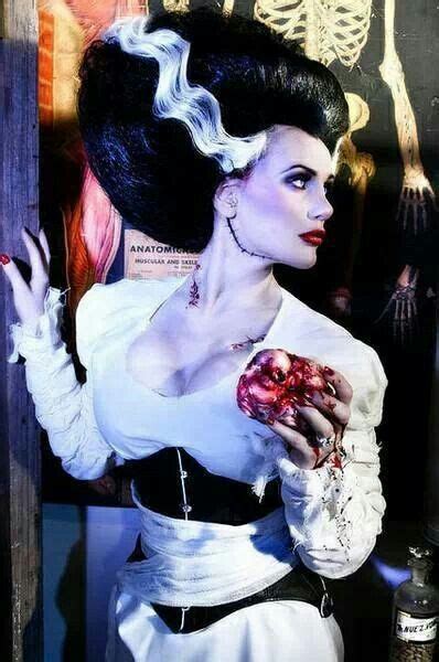 Pin By Heather Stevens On I ♥ Monsters Bride Of Frankenstein Bride Of Frankenstein Costume