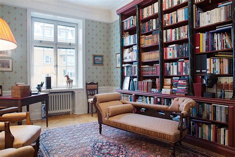 27 Lavish Design Ideas For Home Library Around The World