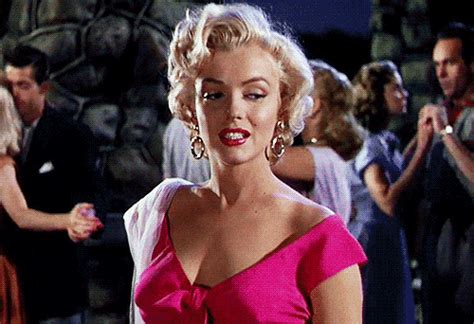 Mailyn Monroe GIFs Get The Best On GIPHY