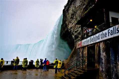Ultimate Niagara Falls Tour From Toronto With Boat And Lunch