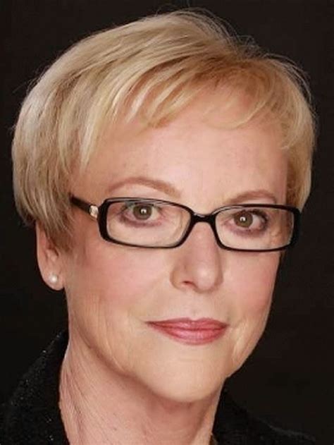 Your appearance makes a statement about who you. Hairstyles For Women Over 50 With Glasses | Hair styles ...