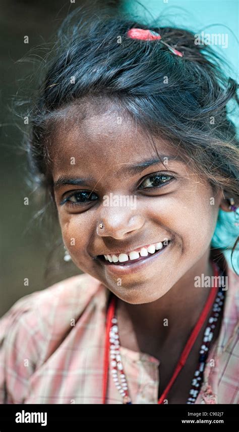 Poor Indian Beggar Girl Smiling Stock Photo Alamy