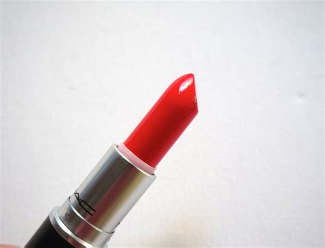 Mac Lipstick In Relentlessly Red Review Swatch The Beauty Junkee