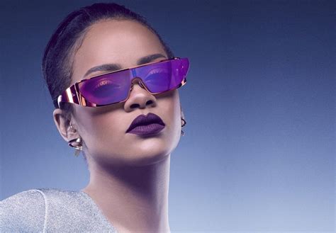 Pop star rihanna's net worth is estimated at $1.7 billion, making her the richest woman musician in the world, but her music is not the primary source of her wealth, forbes magazine said. Rihanna Net Worth 2021 - How Rich is Rihanna?