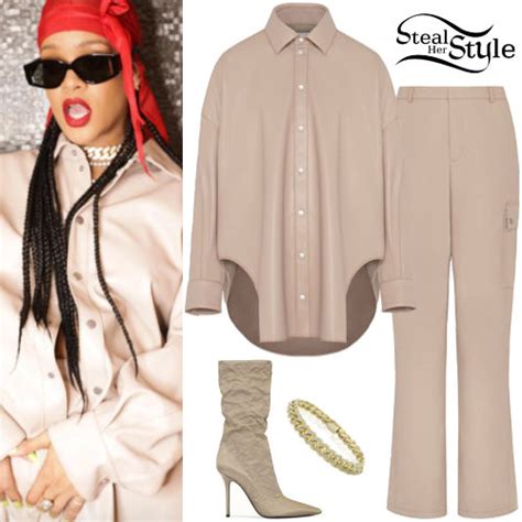 Rihanna S Clothes And Outfits Steal Her Style