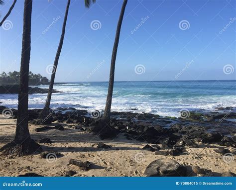 Magic Sands Beach, Hawaii stock image. Image of hawaii - 70804015
