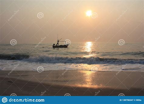 Ocean Beach Sunrise Textured Sunrise At Sea Stock Image Image