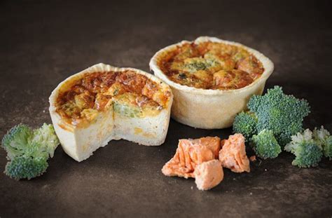 Oak Smoked Salmon Broccoli And Dill Quiche 190g Toppings Pies