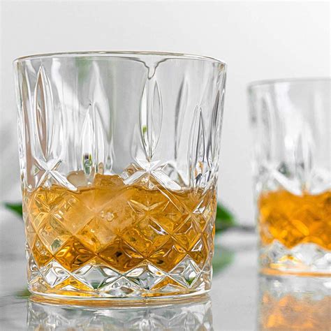 Vintage Crystal Whiskey Glasses Silopescreen