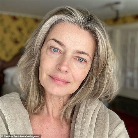Paulina Porizkova And Lookalike Mother Show Off Their Abs