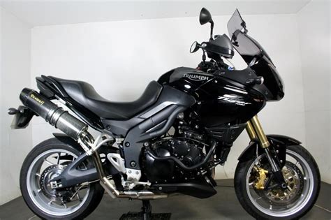 Dieser 2007 triumph wird in england mit einem uvp von 11.499 $ gemacht. TRIUMPH TIGER 1050 2007, EXCELLENT CONDITION, MANY EXTRAS ...