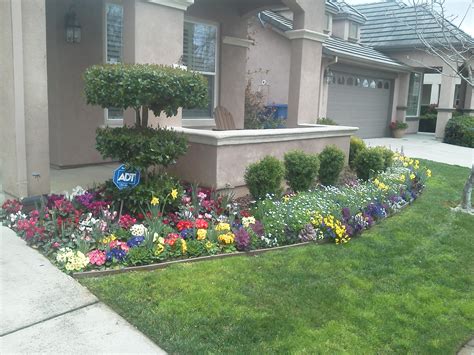 If you are looking to spice up your yard and add some curb appeal, a flower bed is always a great option. Fall & Winter Flower Beds - Landscape Makeover | Folsom ...