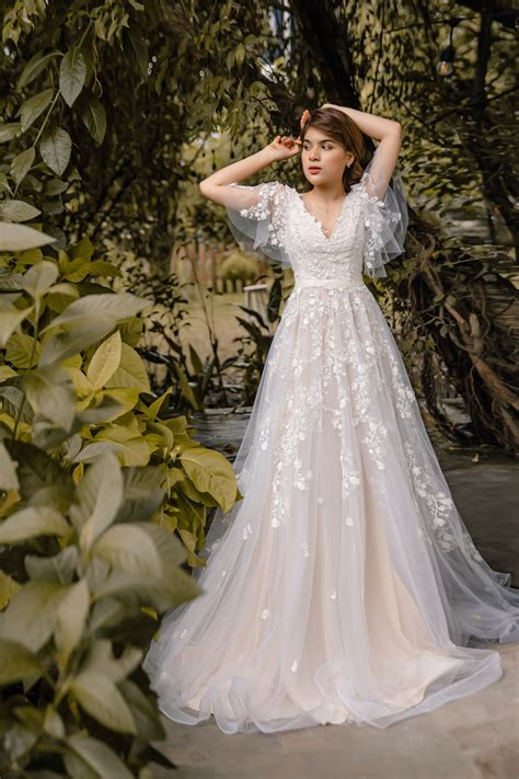Sophia Flutter Sleeve Aline Wedding Dress In Creamy Ivory Color Romantic Bridal Gown 2020