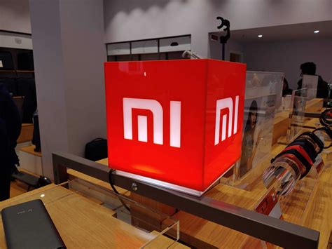 Xiaomi Bosses Publish Official Pictures Of The Mi 9 Nextpit