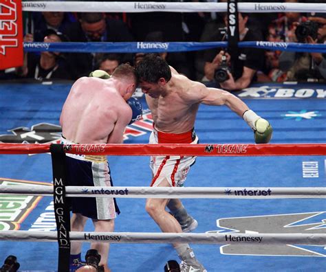 Top Imagen Julio Cesar Chavez Jr En Ropa Interior