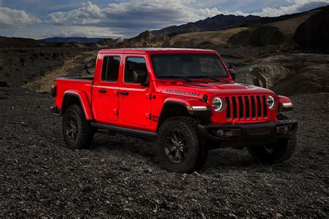 2020 Jeep Gladiator Review Ratings Specs Prices And Photos The