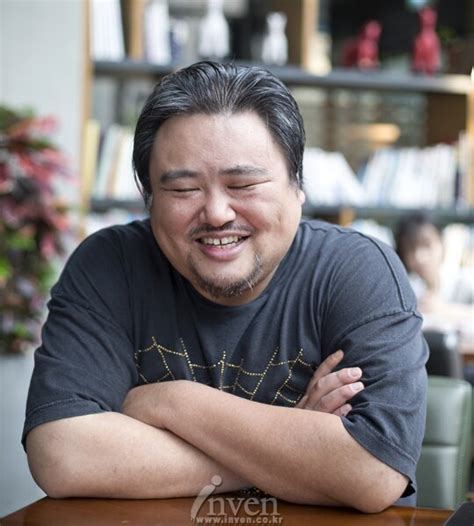 동생 사랑꾼 #리무혁 의 과거 모습 공개 그에게 일어난 사고에는 과연 어떤 비밀이 있을까요. 이쯤에서 보는 이장원 성우 인터뷰 | 과거 유머 게시판(2) | 루리웹