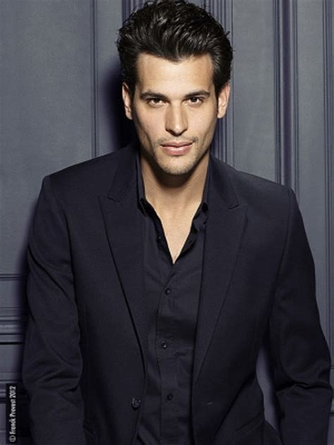 Choisir un salon de coiffure n'est avec un coiffeur paris homme visagiste, vous allez pouvoir trouver celle qui vous correspond au mieux. Coiffure visagiste homme