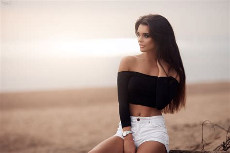 Wallpaper Depth Of Field Tanned Belly Sand Jean Shorts Long Hair