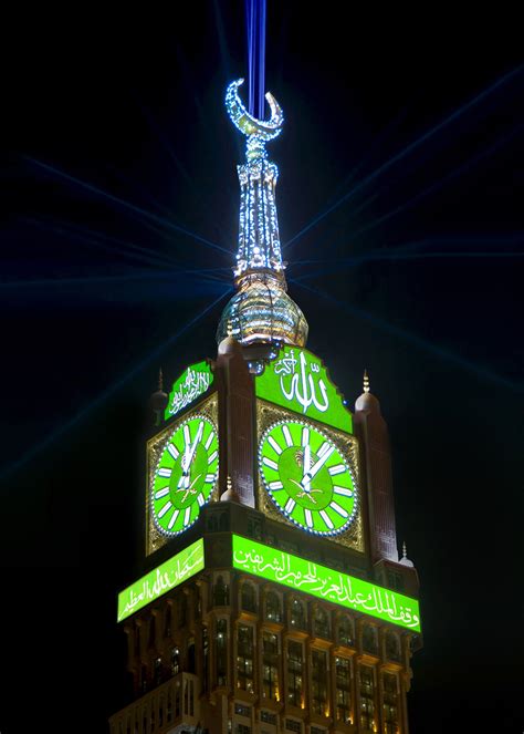 The makkah clock royal tower hotel can only be described in superlatives: Dar Al-Handasah - Work - Makkah Clock Tower