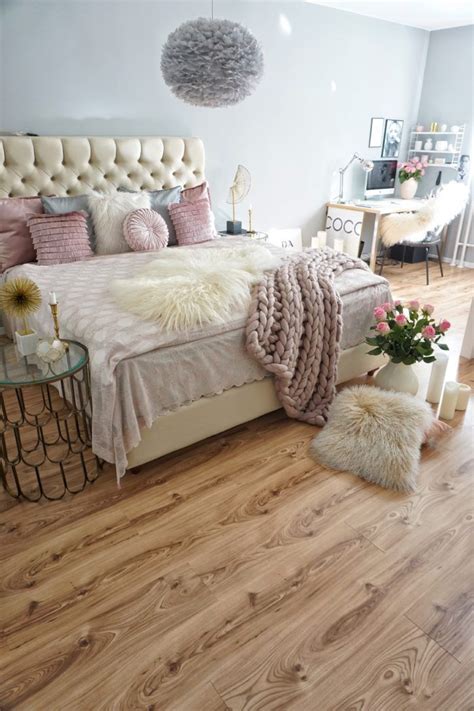 Kleines schlafzimmer modern gestalten stilvoll einrichten. Boxspringbett - wir und unser neues Bett | Schlafzimmer ...