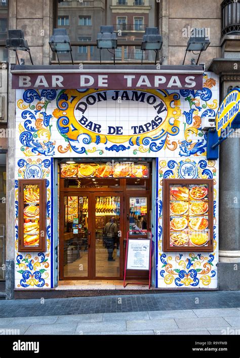 Madrid Don Jamon Bar De Tapas Azulejos Decorativos En El Tradicional Bar De Tapas De Madrid La