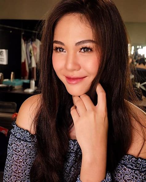 Janella salvador is highly active on social media like facebook, twitter and instagram. Pin by Janella Salvador - JMDS Lovers on Janella Salvador ...