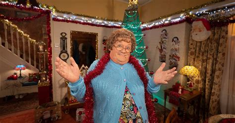 Rte Announces Jam Packed Christmas Schedule With Festive Tv Specials